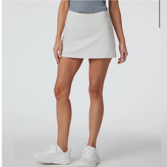 Vuori Halo Performance Skirt Salt Heather Medium - Picture 10 of 10